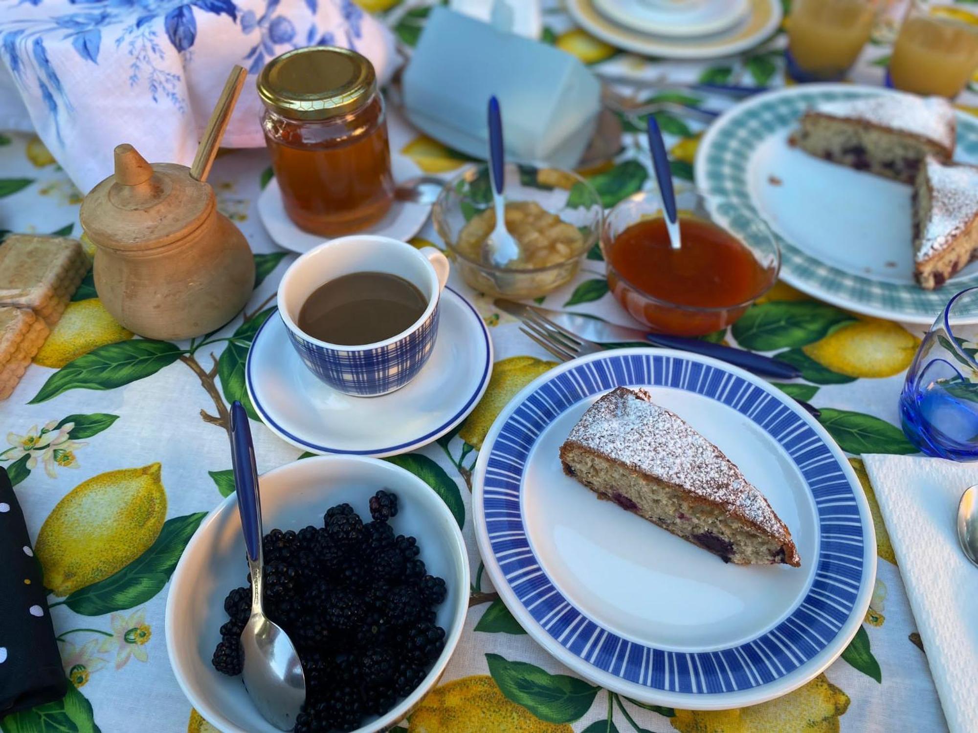 A Casa Di Lizzy B&B Monte Lopio 외부 사진